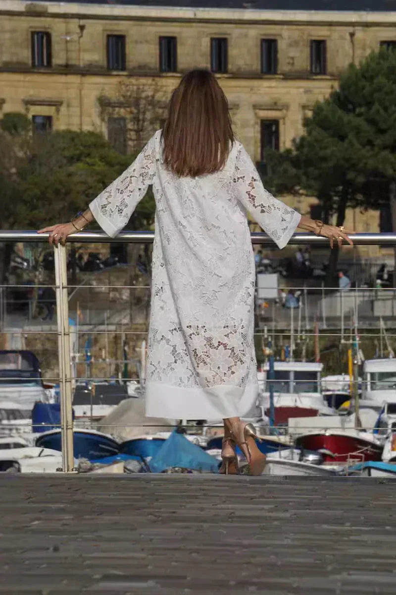 ALINA – ROCHIE ALBĂ DIN DANTELĂ ELEGANTĂ