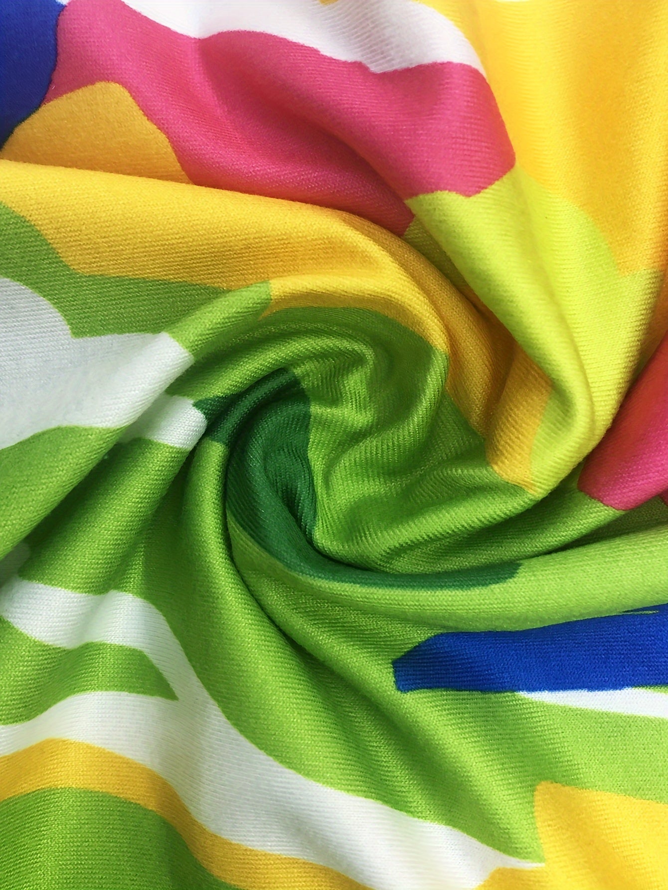 Camille - Rochie Abstractă Vibrantă